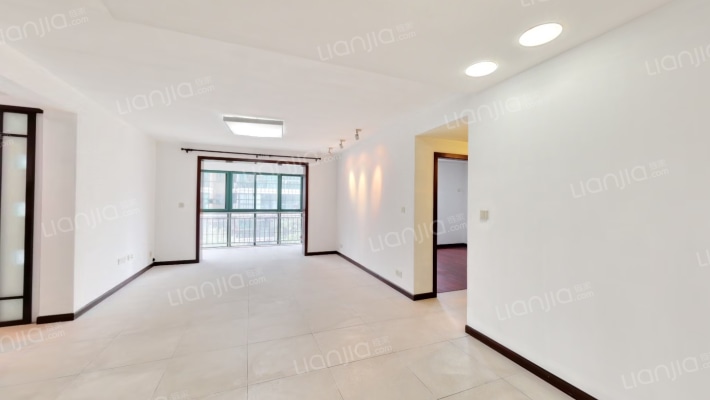 百合果园二手房实景图