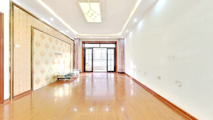 银河小区(松北区)二手房实景图