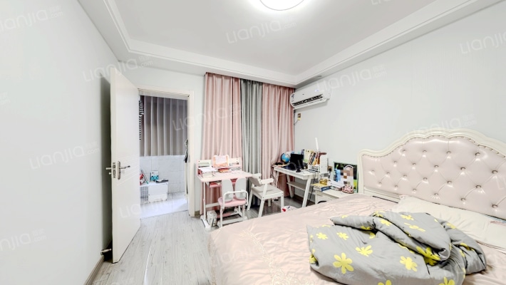 富巷新村南二小区二手房实景图