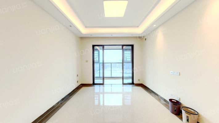 丰盛101二手房实景图