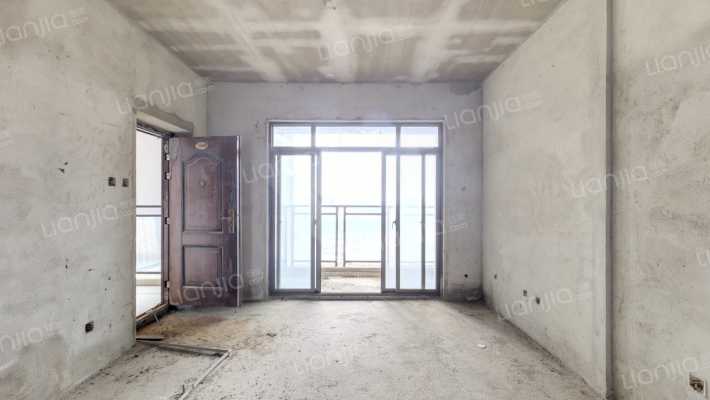 尚源大厦二手房实景图