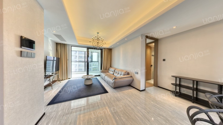 万科·颐和玲珑花园二手房实景图