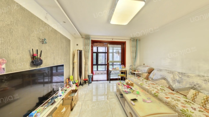 金品佳苑二手房实景图