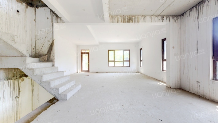 龙湖滟澜新宸东区二手房实景图