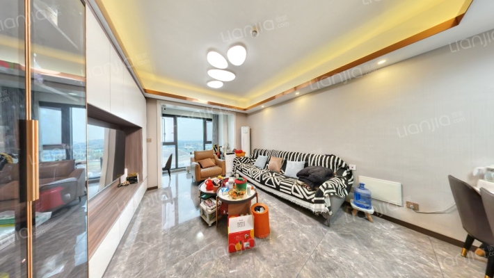 朗悦府嘉园二手房实景图