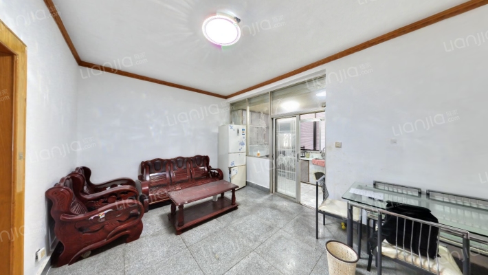 南门路70号二手房实景图