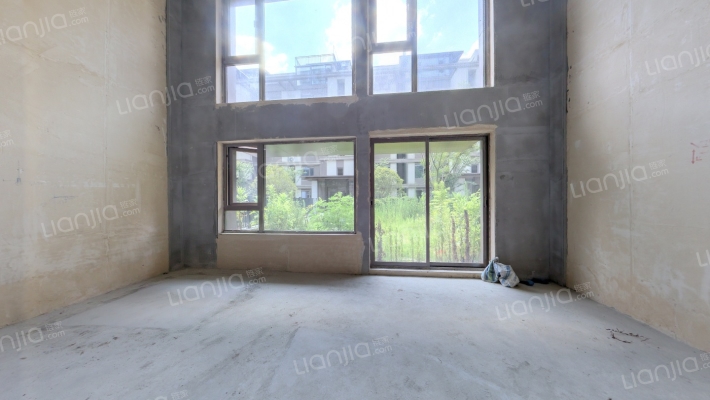 禹洲新希望雍禧兰台二手房实景图