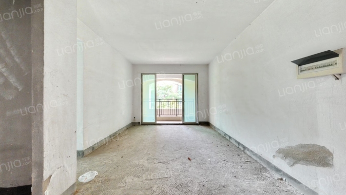 东逸湾花园二手房实景图