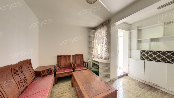 新天地大厦二手房实景图