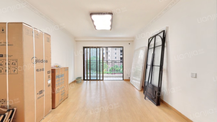 雅居乐万象郡二手房实景图