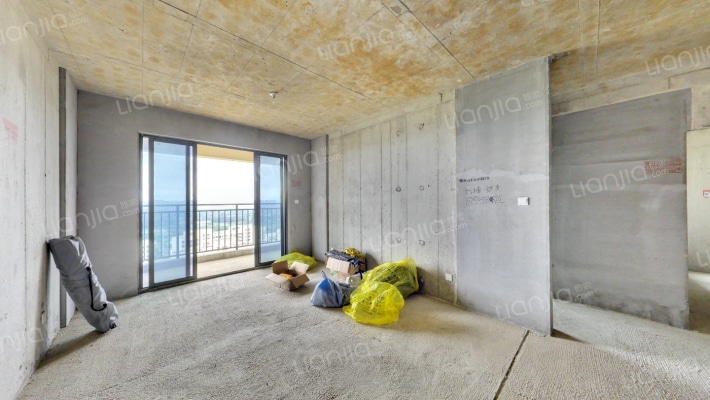 深业堤亚纳湾四期二手房实景图