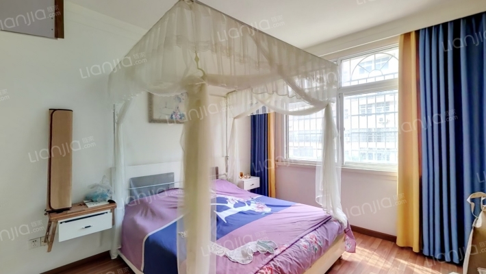 教师花园二手房实景图