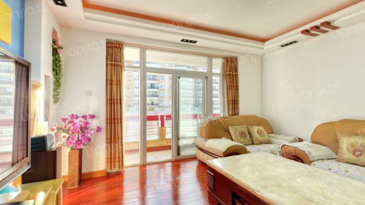 晴朗云安二手房实景图