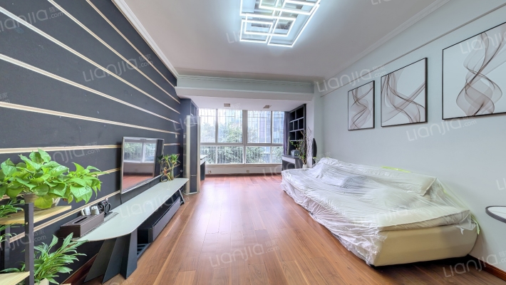 卧龙晓城二手房实景图