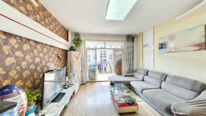 花前树下二手房实景图