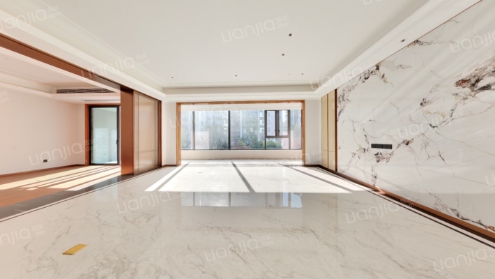 运达会展湾二手房实景图