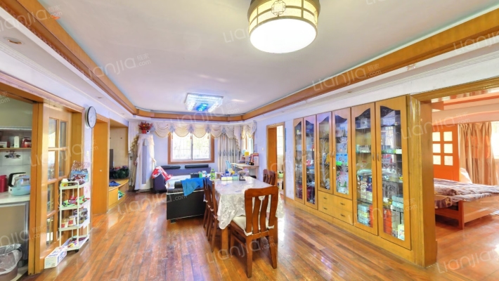 轻院小区二手房实景图