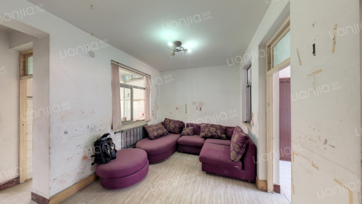 蓄电池小区二手房实景图