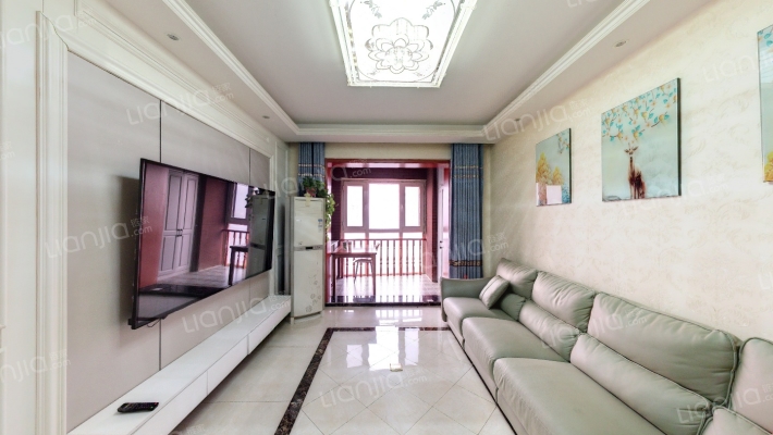 陆港金海岸二手房实景图