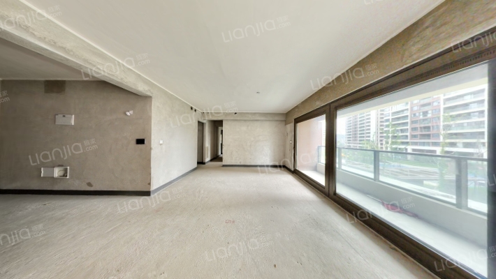 爱普新鸿府二手房实景图