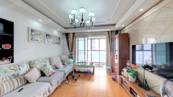 荷湖星城二手房实景图