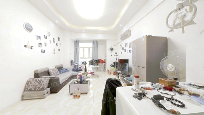 新城吾悦广场二手房实景图