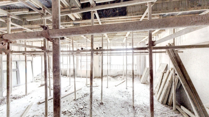 万科理想城B区二手房实景图