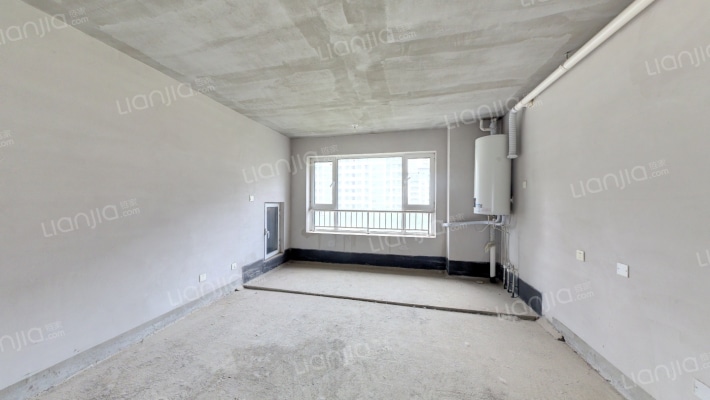 东湖铂悦山冬景园二手房实景图