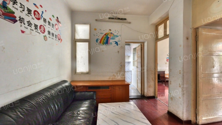 湖边坊社区二手房实景图