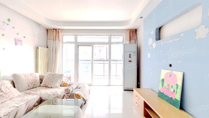 理想年代二手房实景图