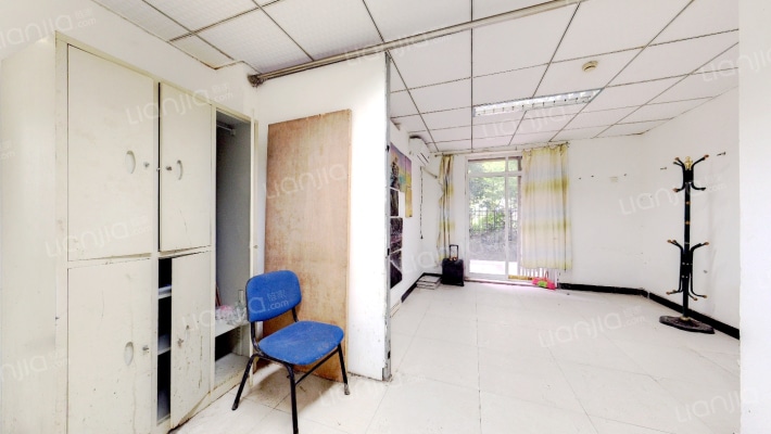 龙乡苑小区二手房实景图