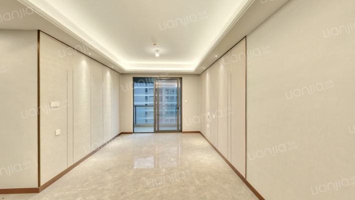 保亿丽云府二手房实景图