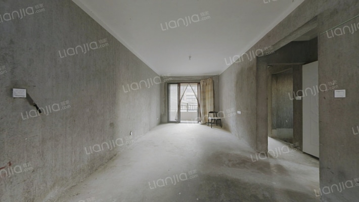 碧桂园滨湖城二手房实景图