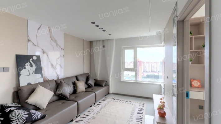 万科明日之光C区二手房实景图