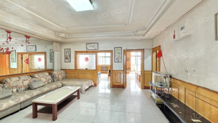 富强小区二手房实景图