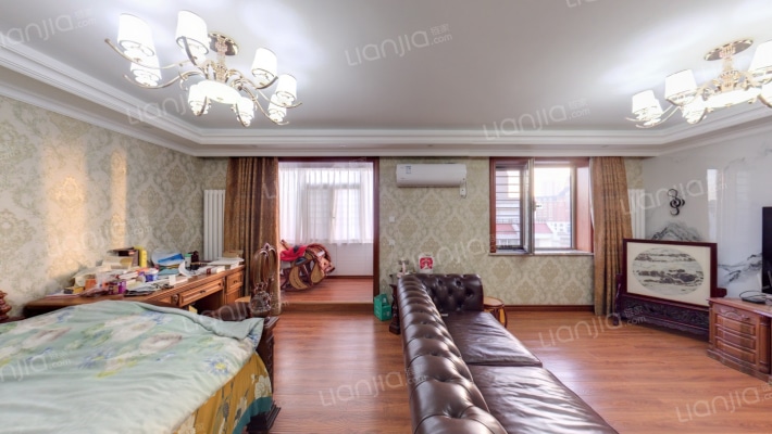 万隆滨河新苑二手房实景图