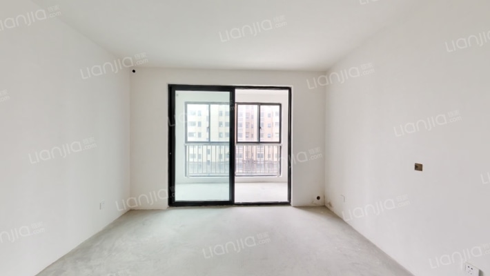 崇秀小区二手房实景图