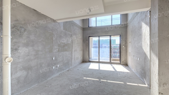 远洋中能荣府二手房实景图