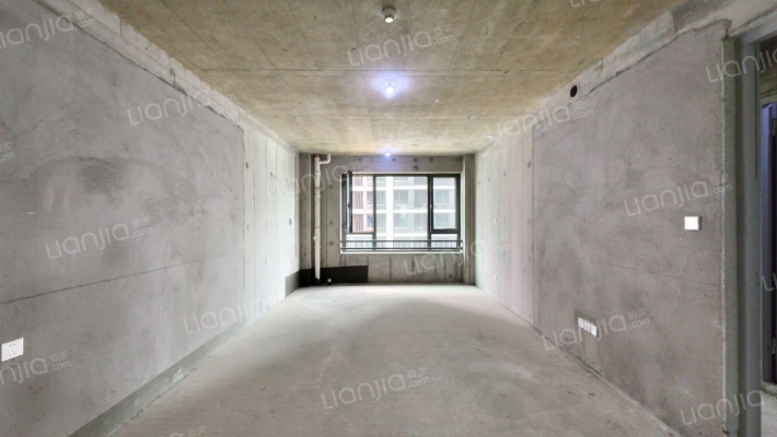 全运村芳华苑二手房实景图