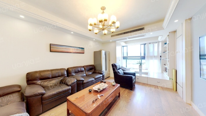 曼顿中央广场二手房实景图