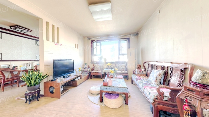 市财政局宿舍二手房实景图