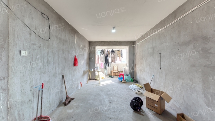 龙晟家园二手房实景图