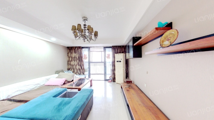 高迪晶城二手房实景图