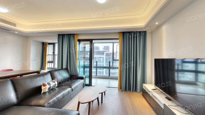 万科星光森林B区二手房实景图