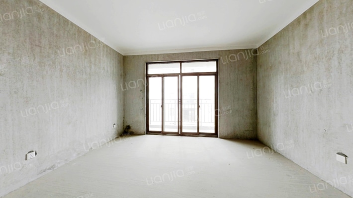 宝马花园二手房实景图