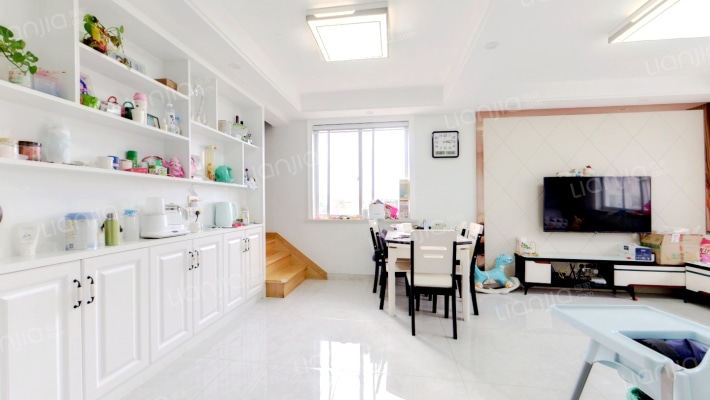 河山桥新村二手房实景图