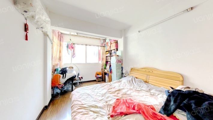 后长街76号二手房实景图