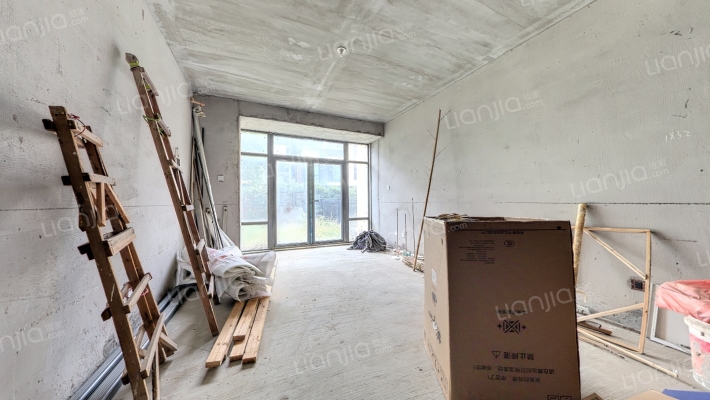 天福江南二手房实景图