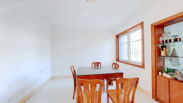 萬和花園二手房实景图