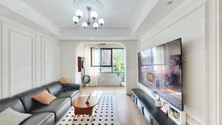 蓝湖郡二手房实景图